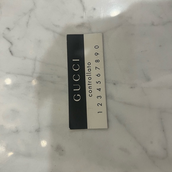 Gucci logo printed baguette shaped bag with bamboo detailing - Picture 5 of 7